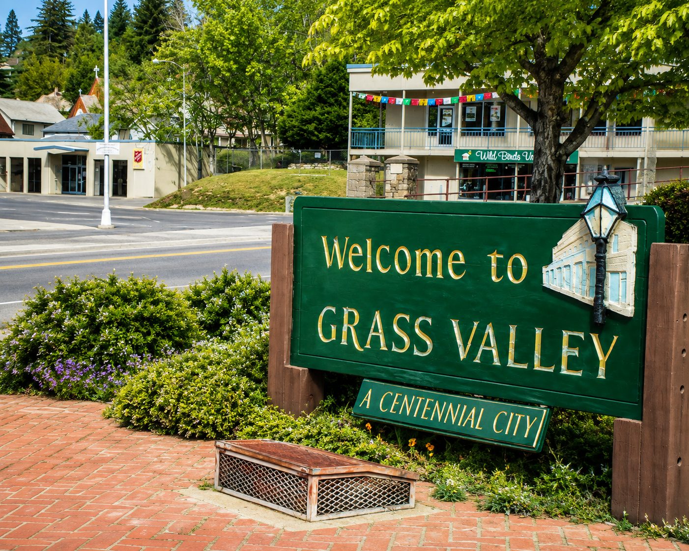 Welcome-to-Grass-Valley.jpg